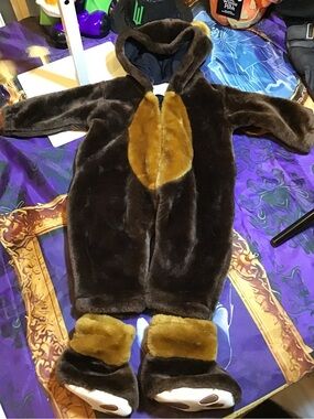 Jo-Ann bear infant costume size 3-9 months